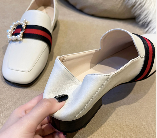 DK1630 Daisy Pearl -Strap Flat soft leather shoes