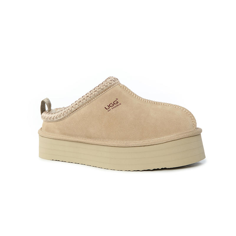 ugg DK117 Fynn Platform Thick-Soled Shoes