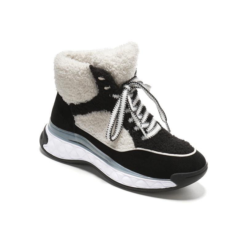 UGG DK385 Jessa Genuine Shearling Sneaker