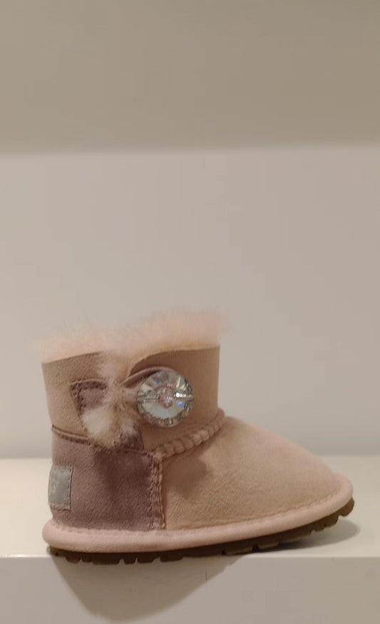 5202 Baby/Toddler's UGG boots